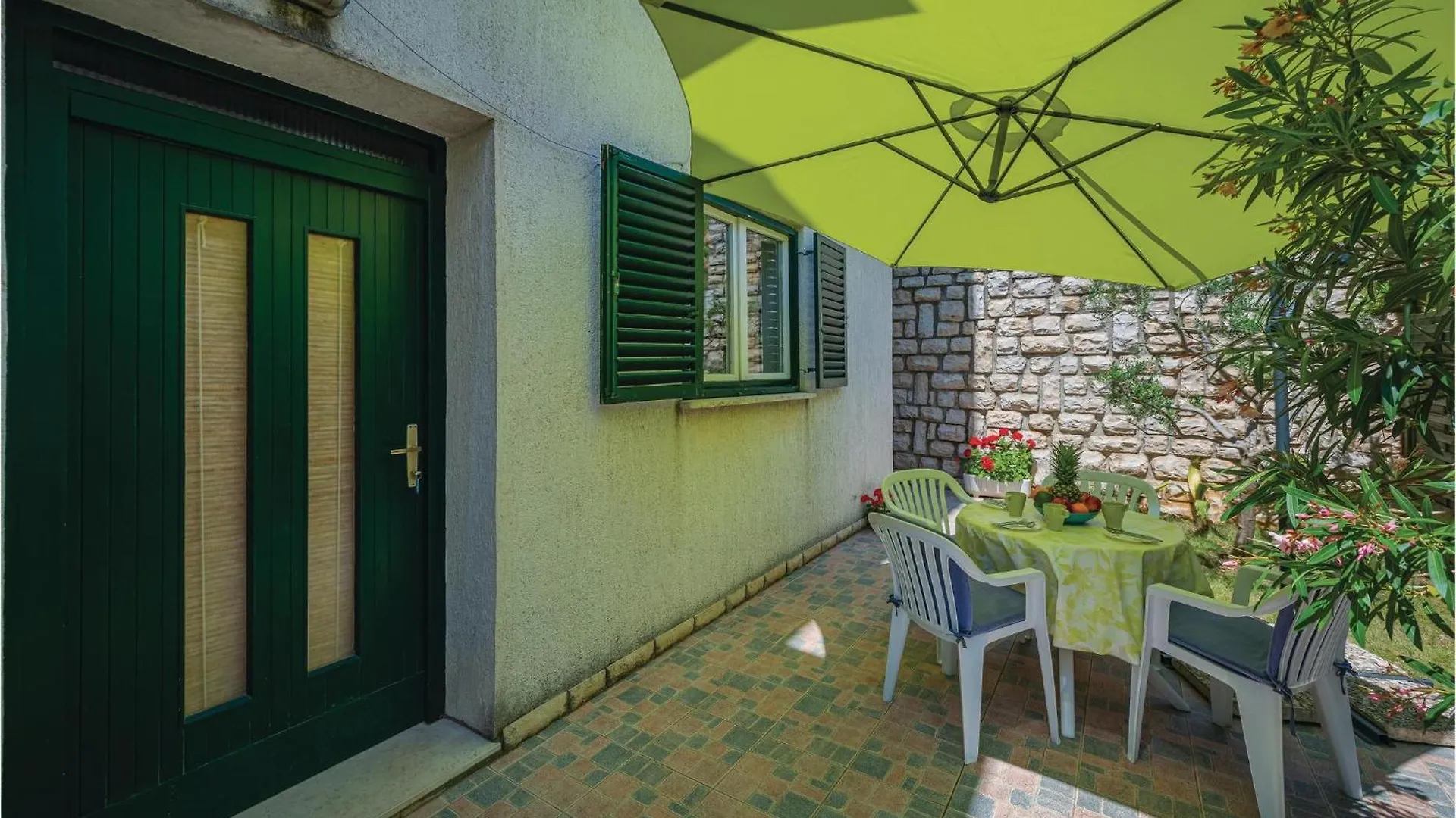 Nice Apartment In Rabac With Kitchen