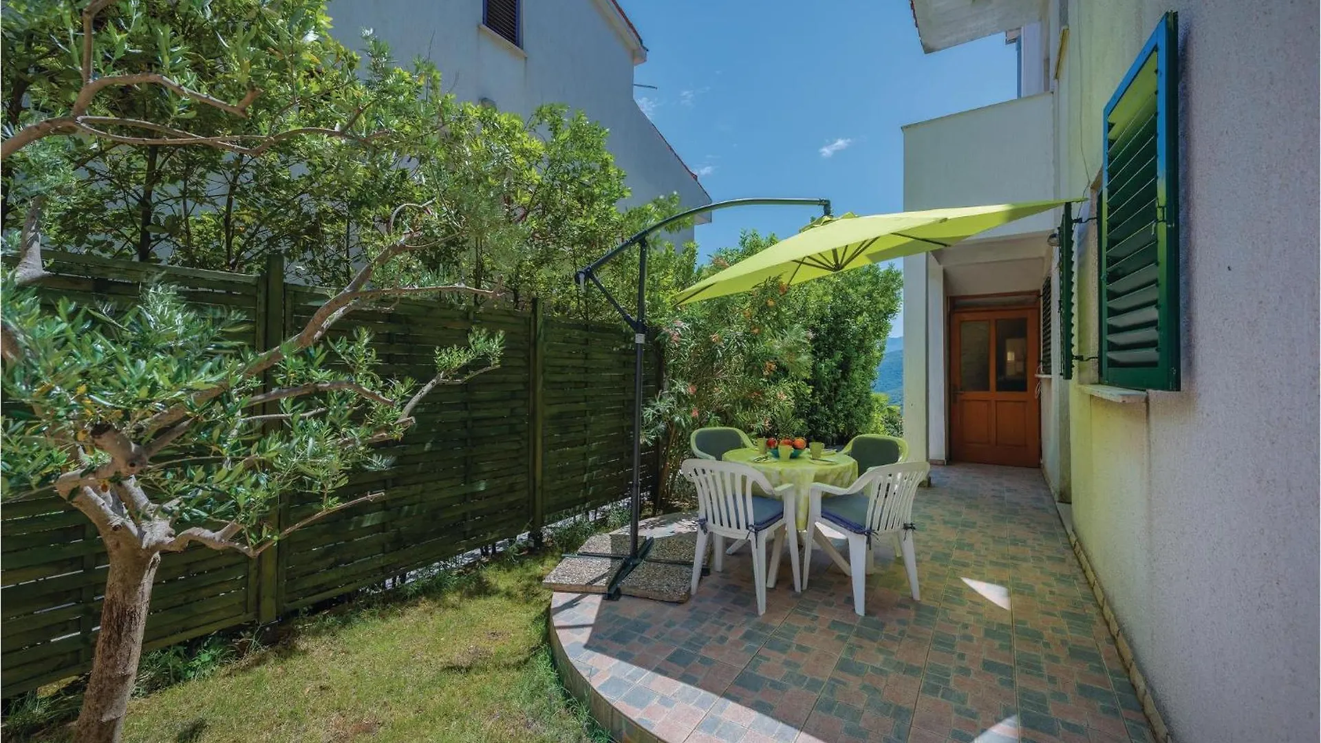 Nice Apartment In Rabac With Kitchen