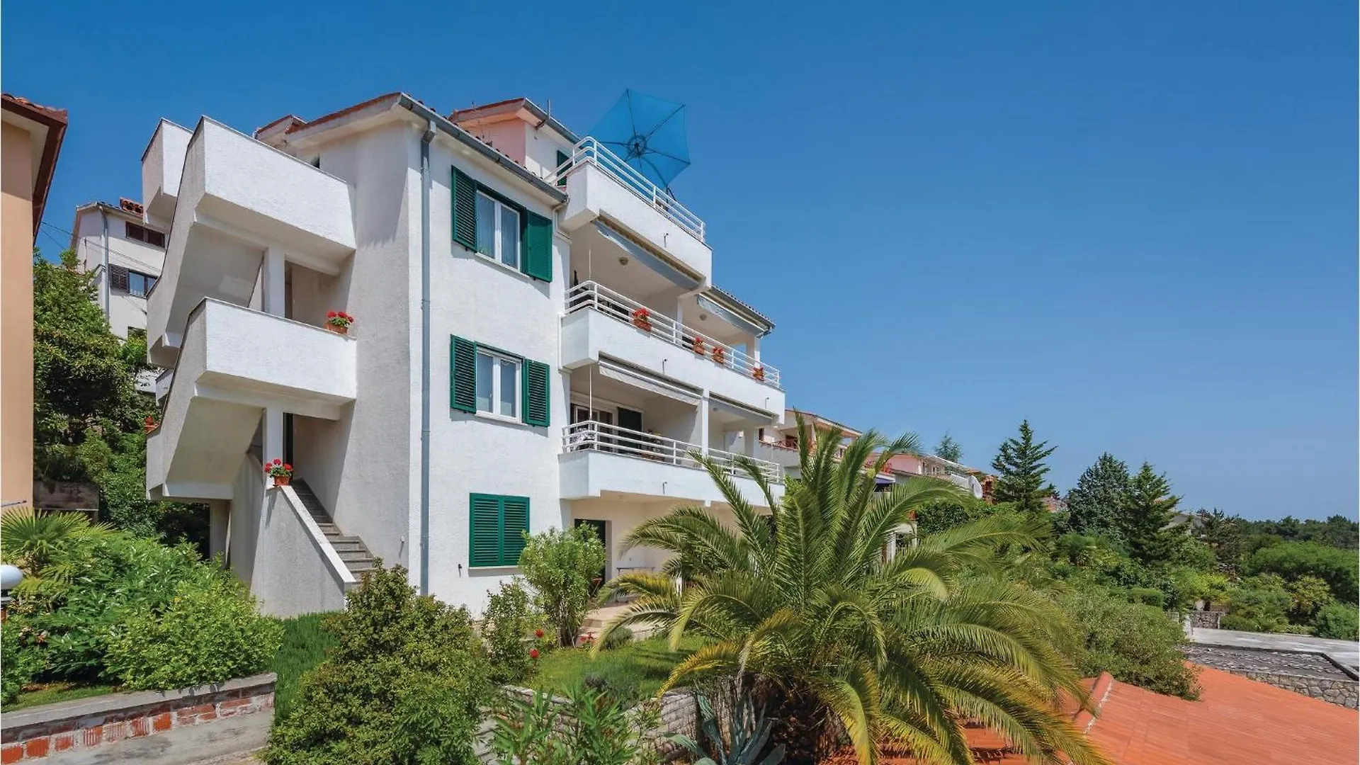 Nice Apartment In Rabac With Kitchen