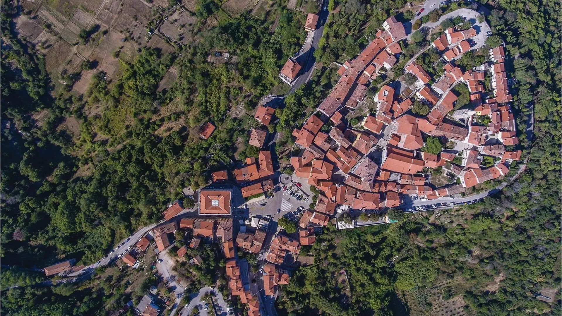 Nice Apartment In Rabac With Kitchen